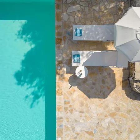 Hébergement de vacances Mami - Danilia Gaios
